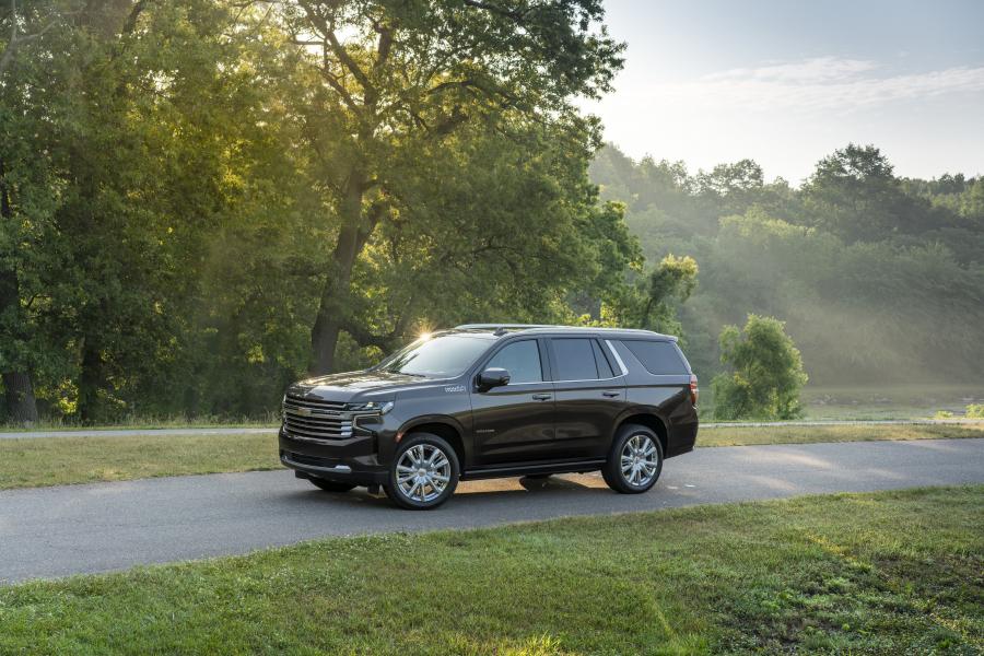  Chevrolet Tahoe High Country 2020 года  (фото 9 из 21)